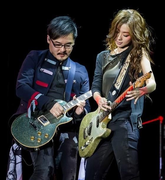 爱情傻瓜黄征完整版,爱情傻瓜原唱评价