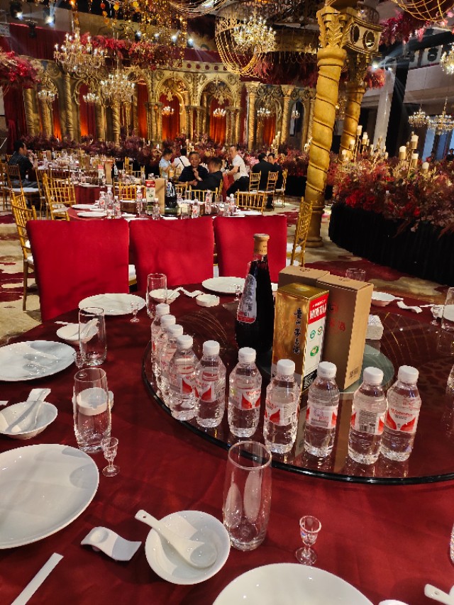 酱香酒有苦味怎么回事,酱香酒有酸臭味