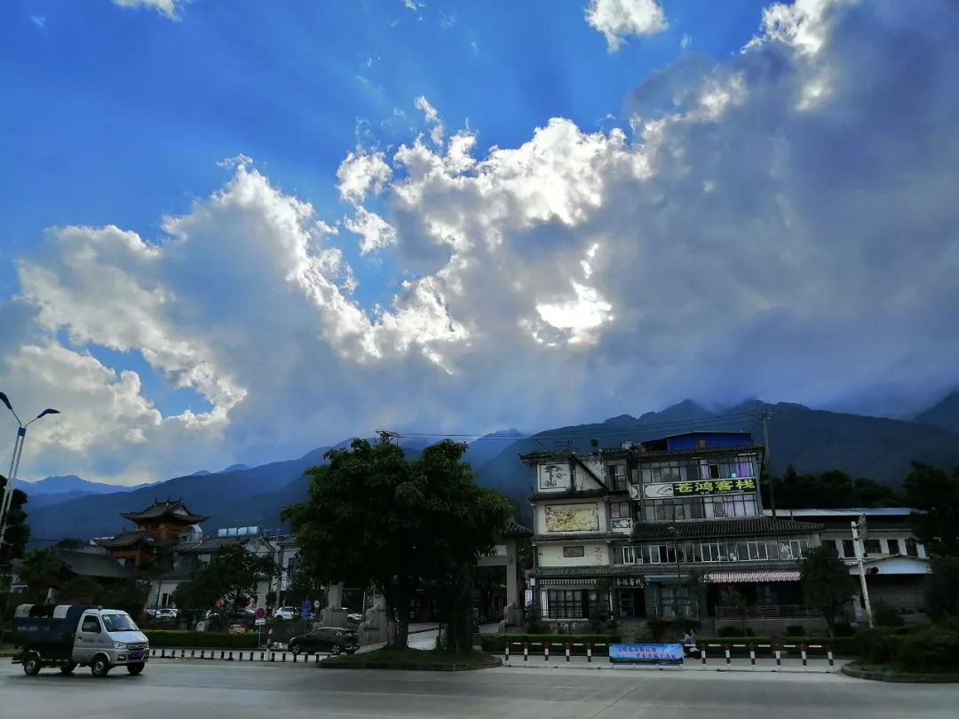 云南各地海拔高度表,云南十大高山海拔排名