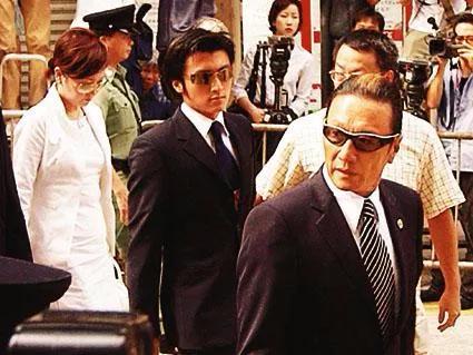 为什么香港富豪们都相信风水大师,香港富豪为什么信风水