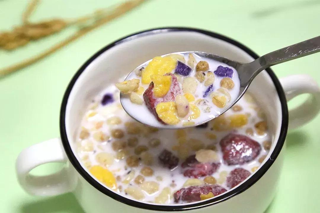 早餐即食麦片选哪些好,低脂营养即食麦片哪种好