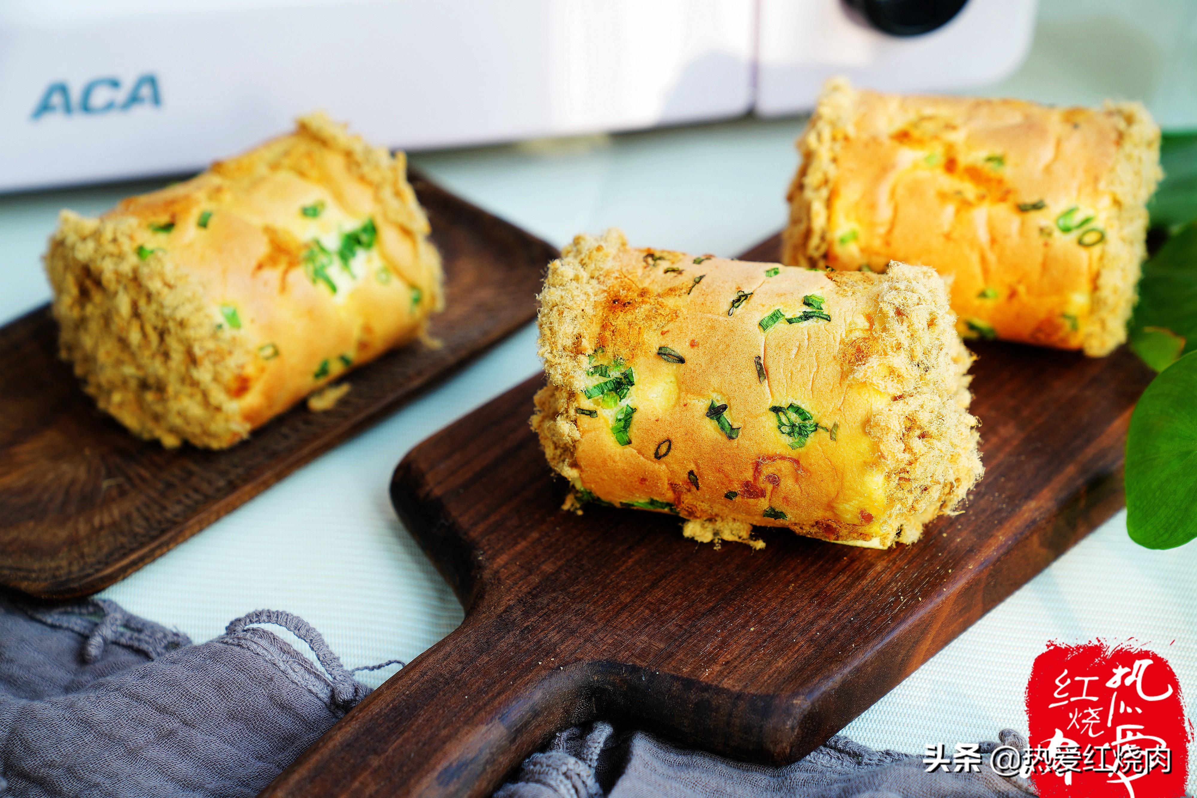 为什么做的蛋糕卷皮会粘,蛋糕卷烘焙技巧8大问题8个对策