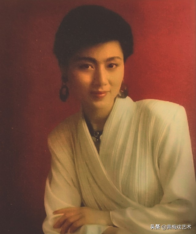 同为“五朵金花”,吴琼到底是如何评价「马兰」的?