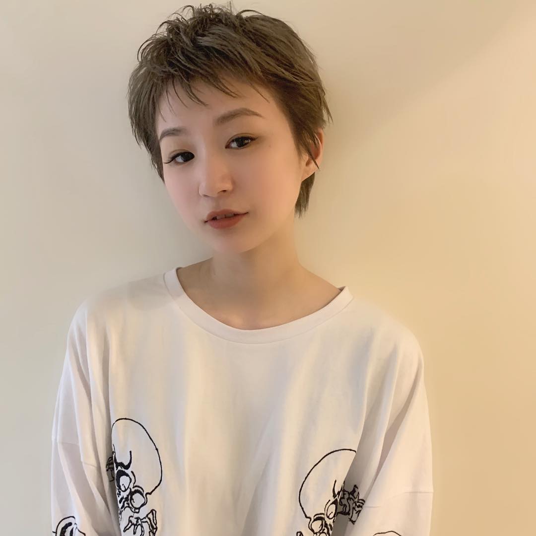 发量少细软大胖脸适合什么发型,小圆脸小嘴女生发量少适合的发型