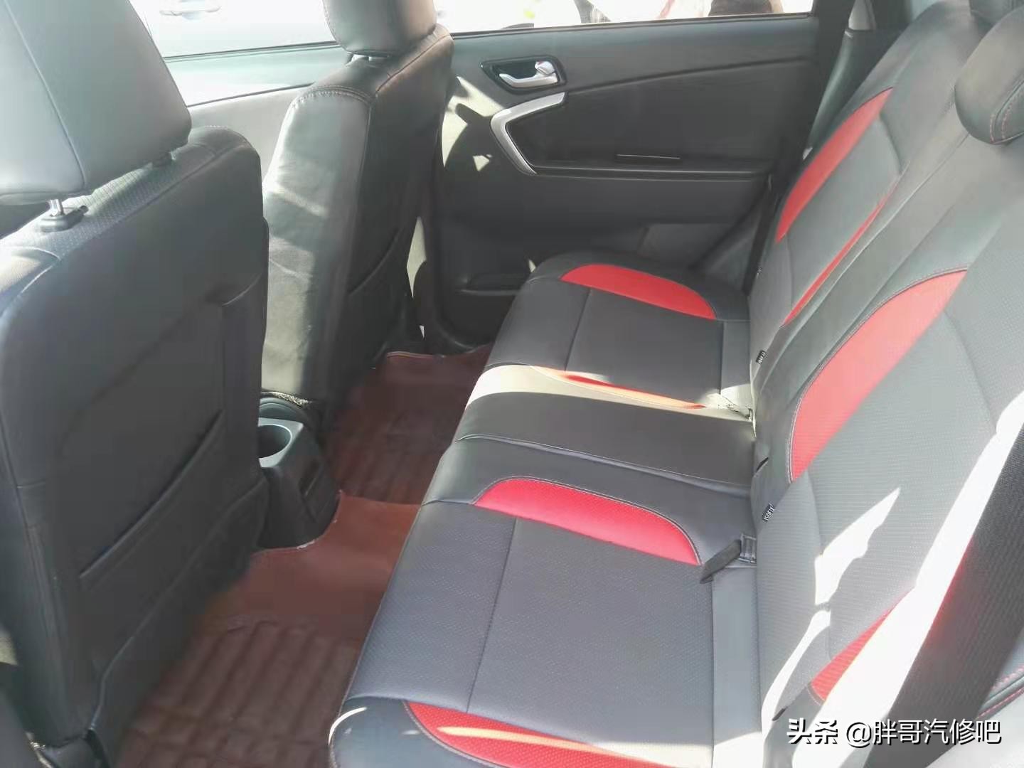 胖哥推荐两厢车,胖哥试驾铃木雨燕