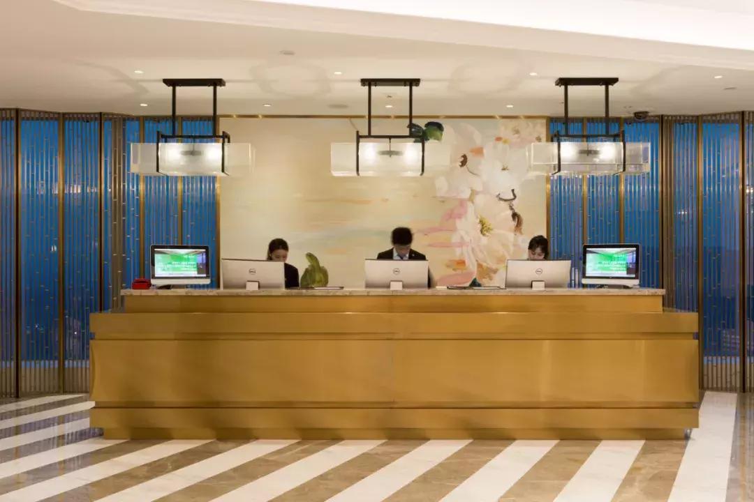 閲嶅簡鏂版檵缃戠孩鎵撳崱鐨囧啝,閲嶅簡鏂版檵缃戠孩鍦版柟