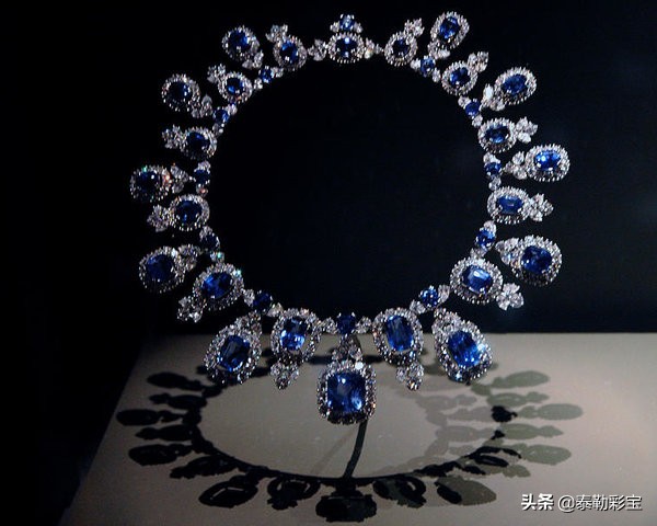 斯里兰卡蓝宝石回收多少钱一克拉,斯里兰卡蓝宝石单价