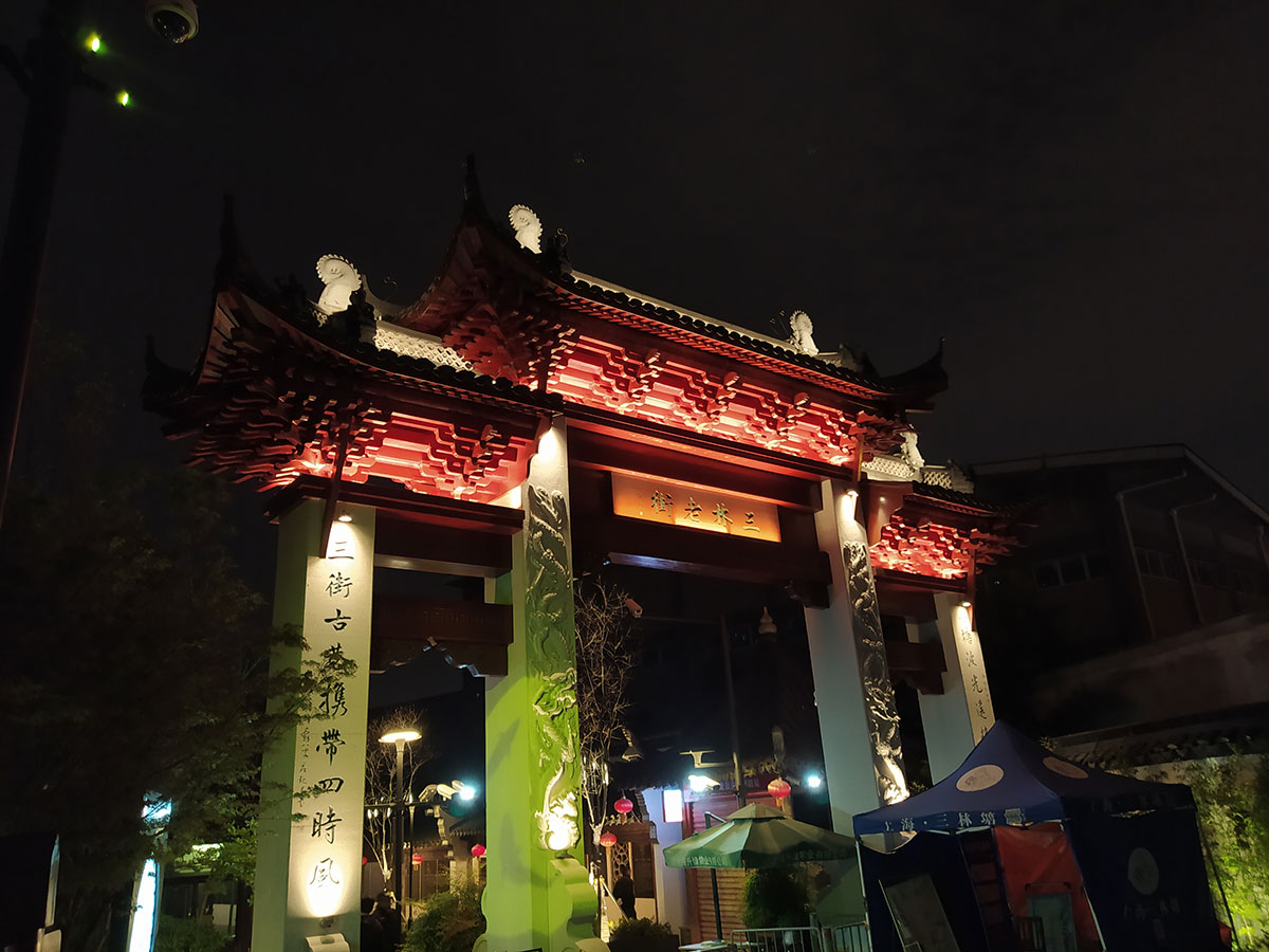 红米手机redmi8,redminote8红米手机