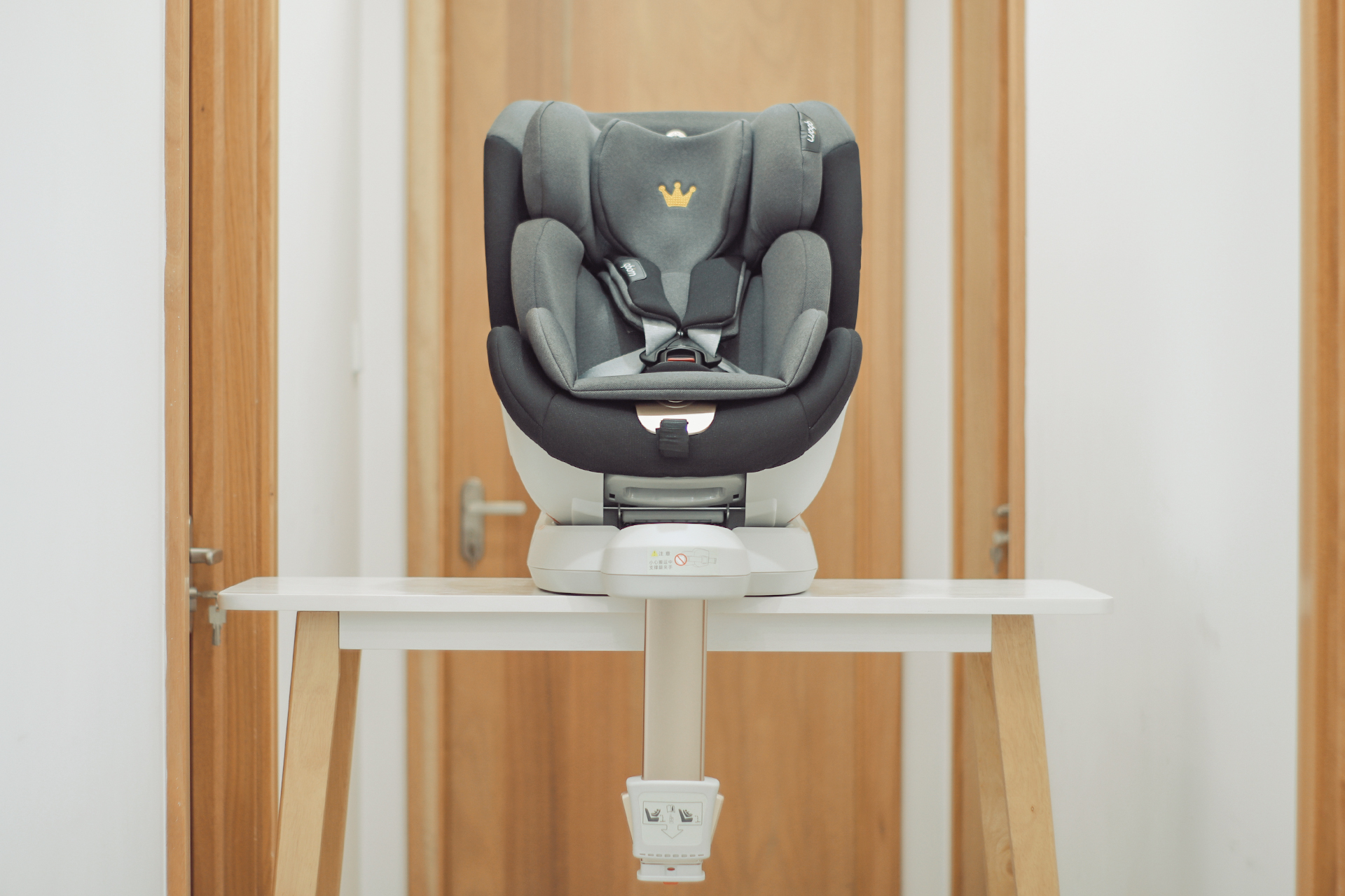 qborn大白熊安全座椅参数,qborn大白熊安全座椅