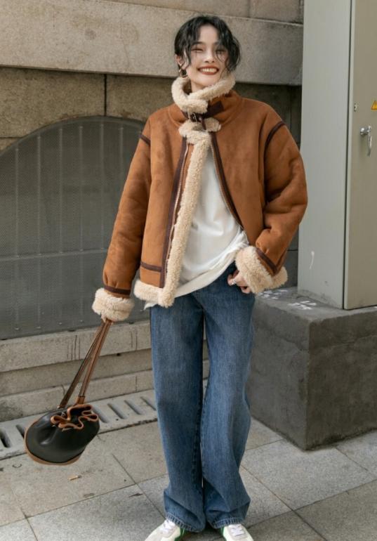 皮毛一体外套2021搭配最爆款女,中长款皮毛一体外套搭配啥