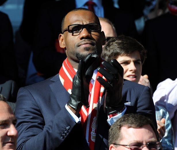 次元壁打破玻璃,次元壁打破的既视感