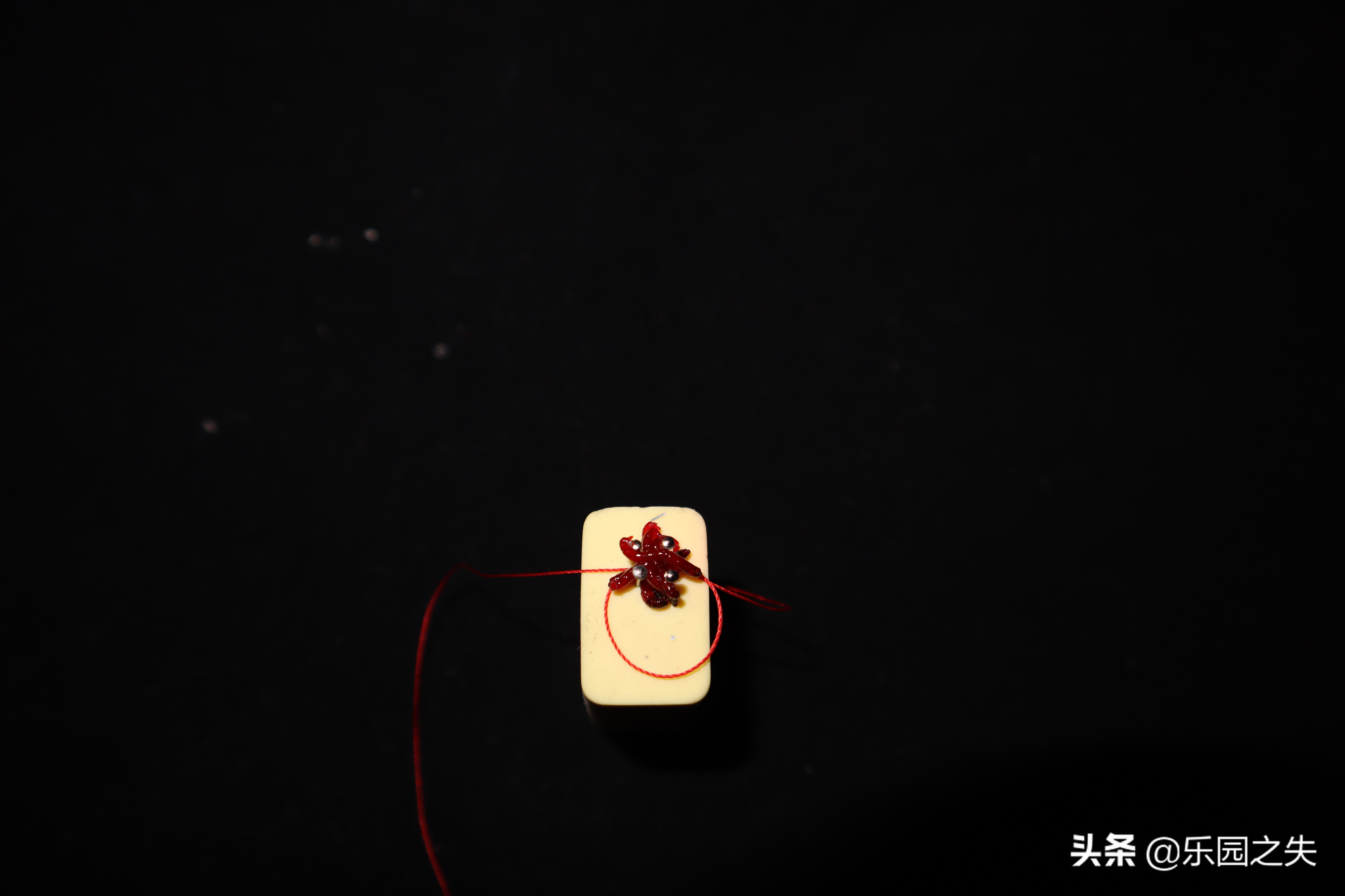 冬季红虫野钓直接挂钩,冬季钓红虫怎么抓口