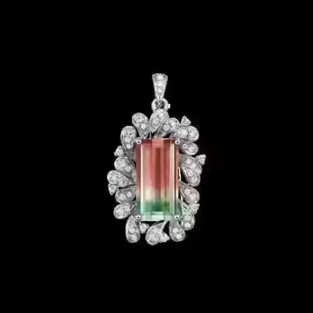 慈禧的碧玺是什么颜色的,碧玺对慈禧有什么好处