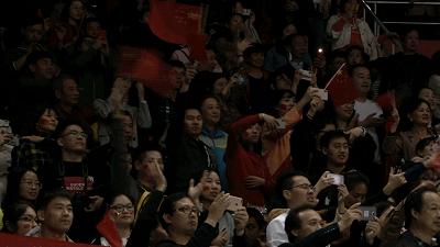 中国女排3比0击败日本队获四连胜,中国女排3-2险胜巴西夺冠开门红