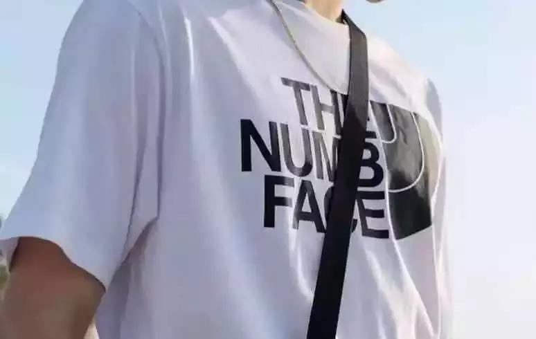 supreme国外茶饮店,supreme潮牌来啦