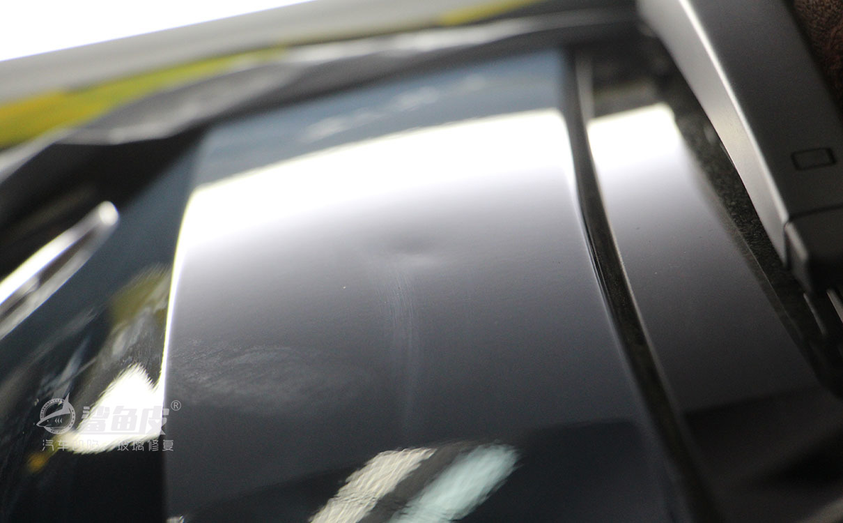 车身小凹痕能吸出来么,车上碰的小凹痕怎么处理