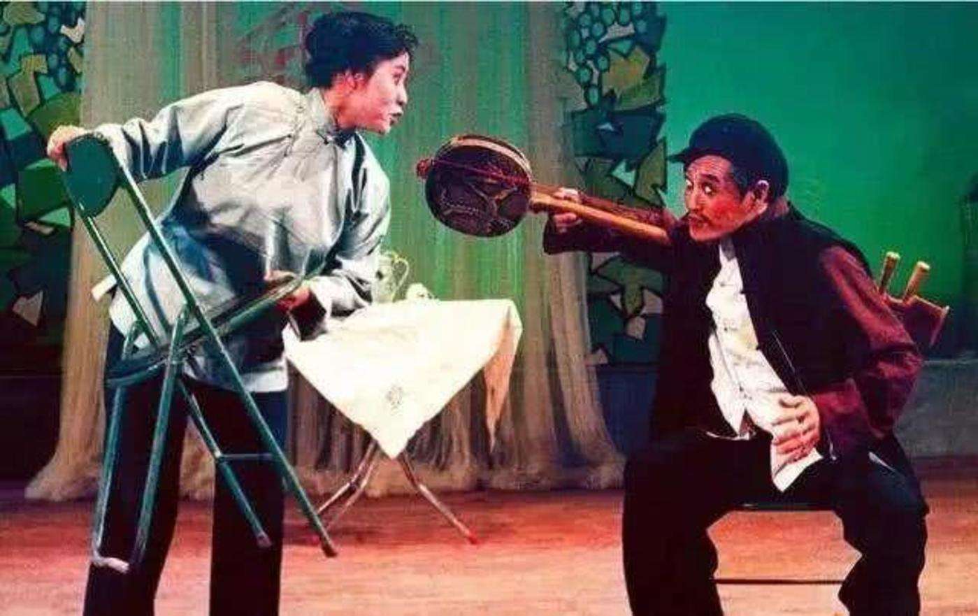 赵本山宋丹丹刘流小品全集完整版,乡爱3治疗刘大脑袋后续