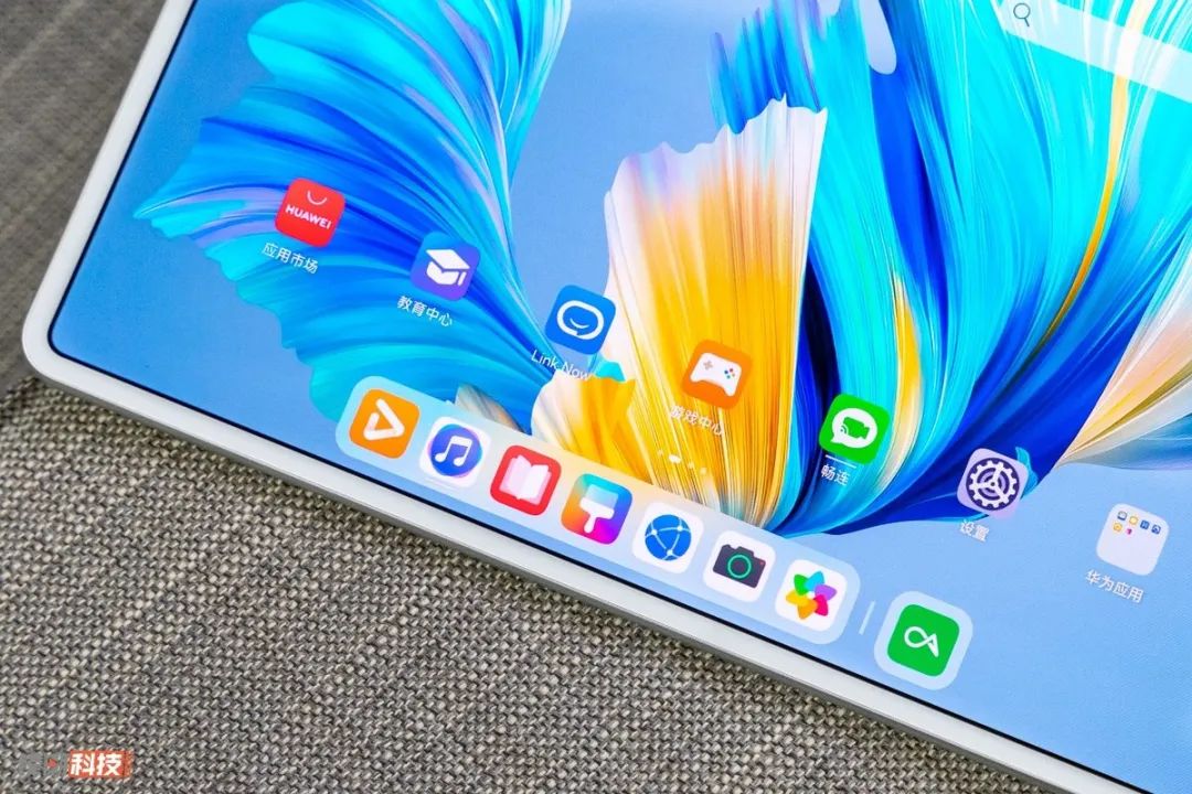 华为鸿蒙系统平板和ipad哪个好用,鸿蒙平板和ipad