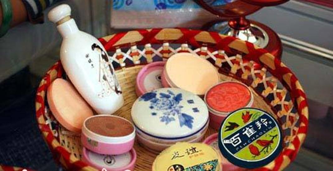 百雀羚补水保湿水乳推荐哪款,最受欢迎的水乳套装排行榜