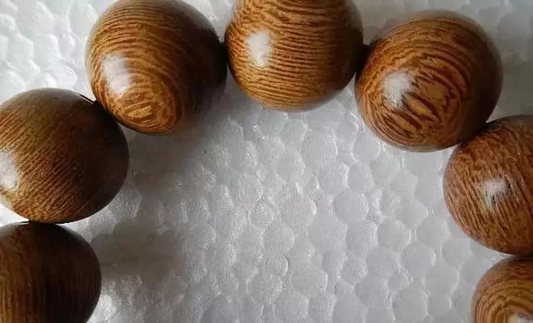 24道木手串真品,木质手串最权威的鉴定免费