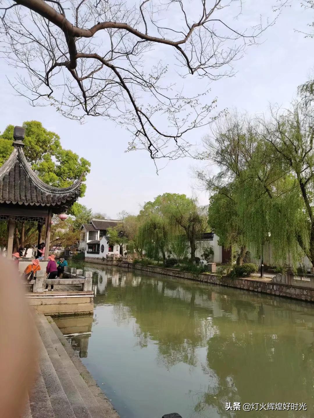 木渎古镇的园林值得一看吗,参观木渎古镇江南园林庭院