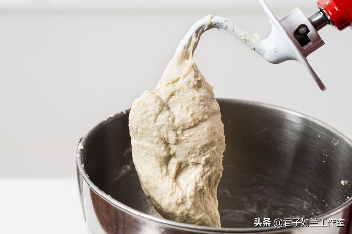 哪种高筋面粉做面包好,哪个牌子的高筋面粉做面包好吃