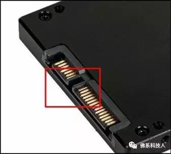 电脑硬盘都有些什么接口,2003年电脑硬盘属于哪种接口