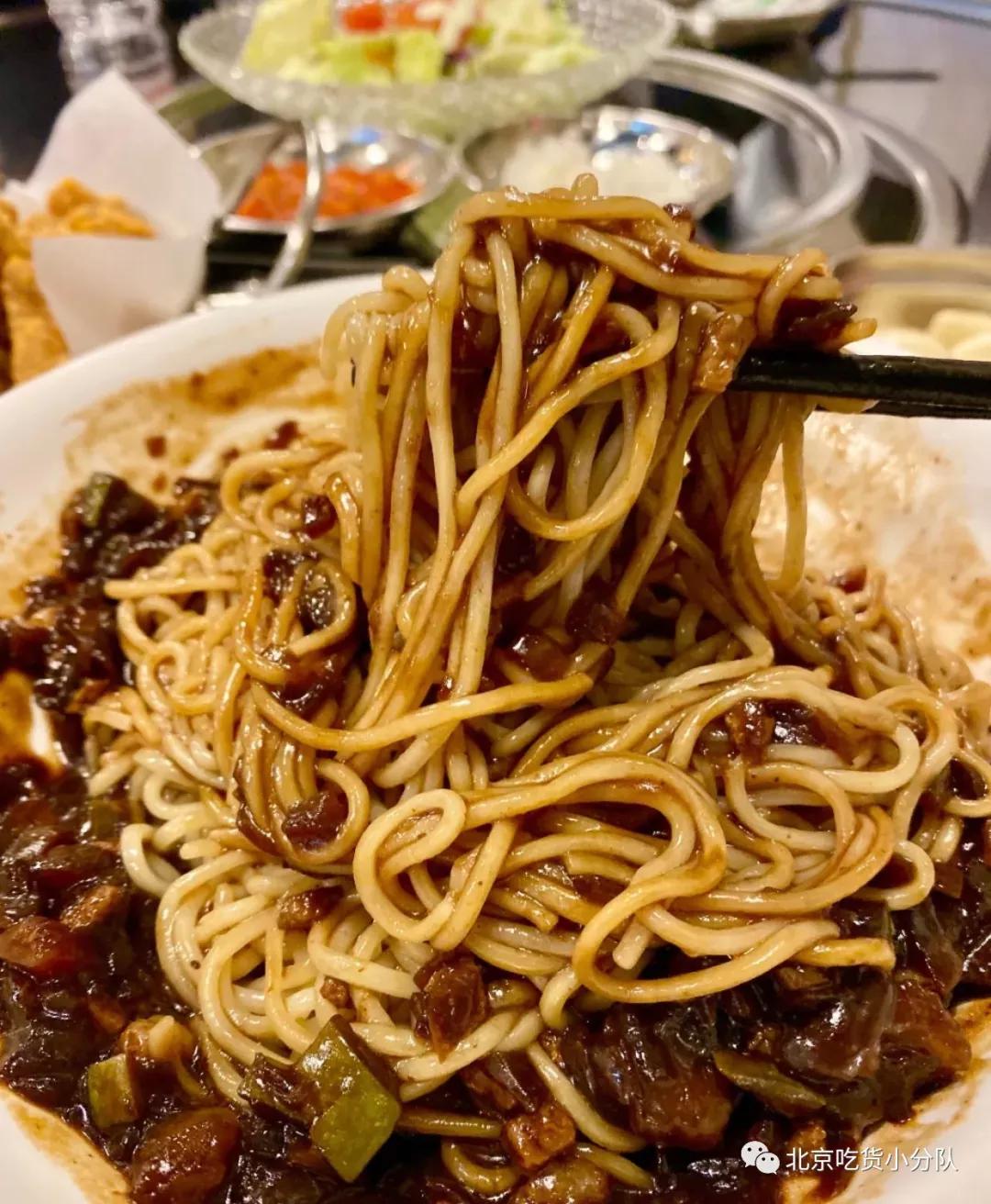 南京超火韩餐,三里屯上菜韩餐