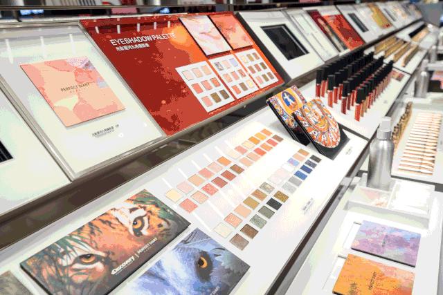 美妆HARMAY話梅很火，但逛完后，我担心它很快就凉凉