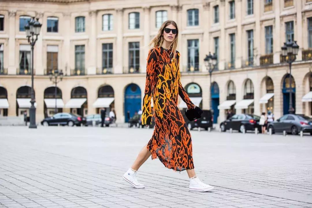 天气回暖怎么穿,天冷运动鞋怎么穿搭