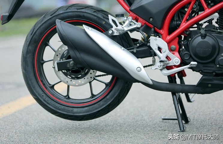 售价1万左右的街车,国产大排量街车1万以下