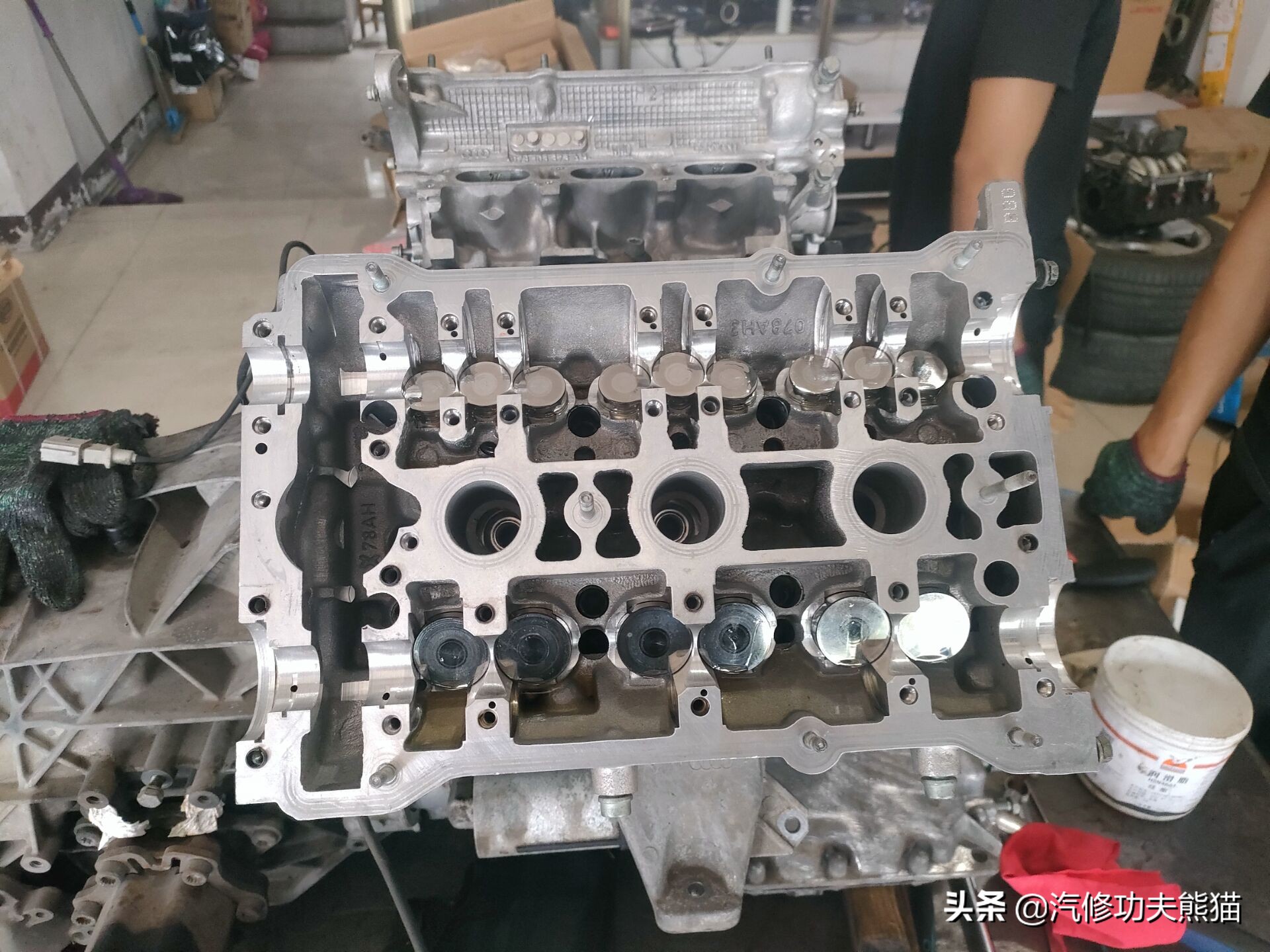 2003年老奥迪a6,2012年奥迪a6经典