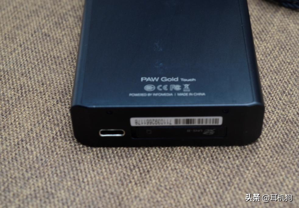 乐图墨菊值得入手吗,乐图菊花台旗舰播放器评测