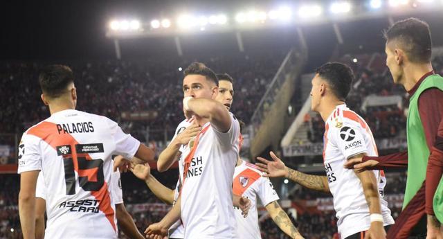 马拉多纳vs马拉多纳,阿根廷马拉多纳复出