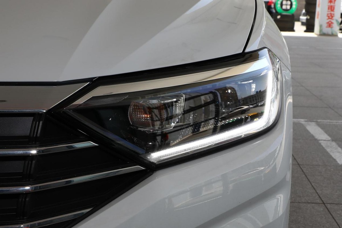 大众速腾1.5t顶配版的驾车感受,大众速腾1.5t空间表现