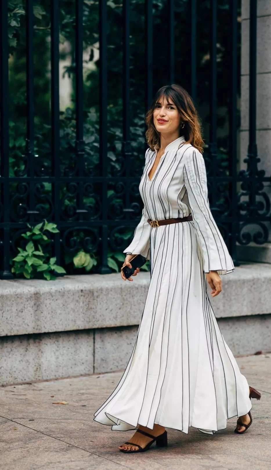 40岁不适合穿哪一种裙子了,女人过了50岁别穿几种裤子