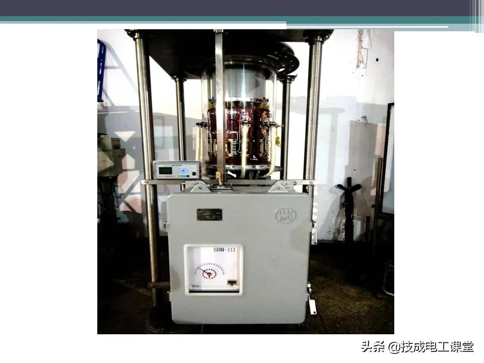 变压器无载分接开关内部构造,油浸式变压器的结构ppt