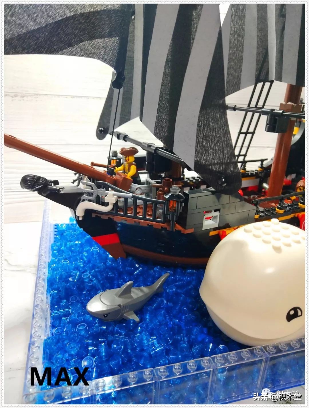 「虚测评」哲高积木QL1801海盗船之骷髅冒险号