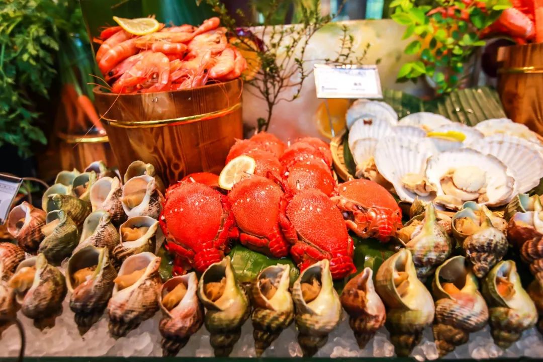 成都保利皇冠假日酒店是几星级,成都保利公园皇冠假日酒店好耍不