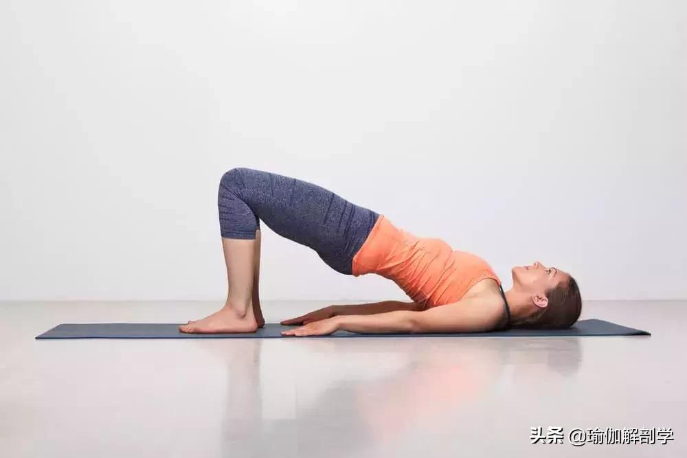 这几种简单的瑜伽体式你学会了吗,最适合初学者的瑜伽体式
