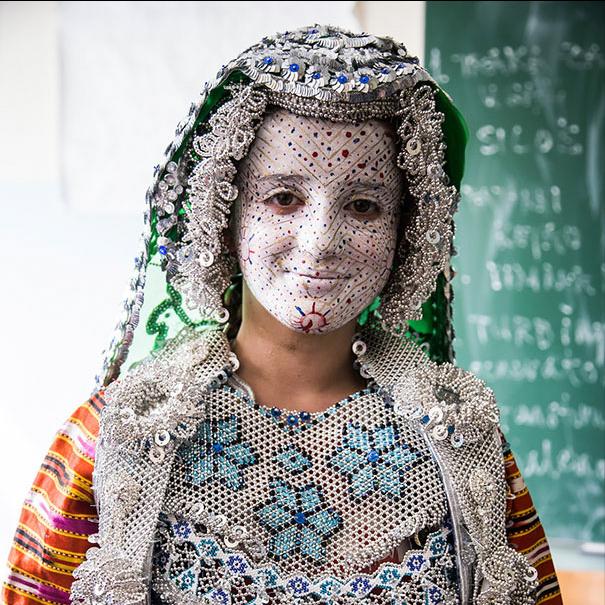 神秘森林精灵婚纱照,神秘苗族风婚纱照