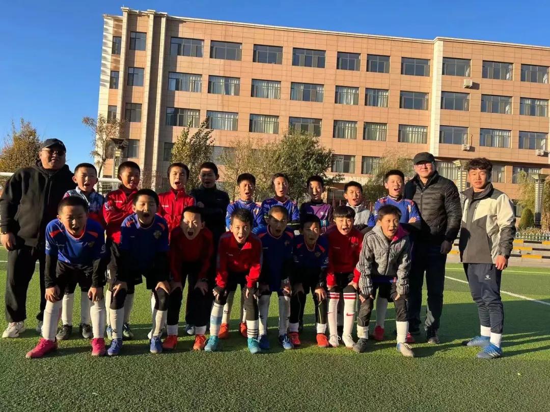 哈达道小学足球队,青山区哈达道小学怎么样