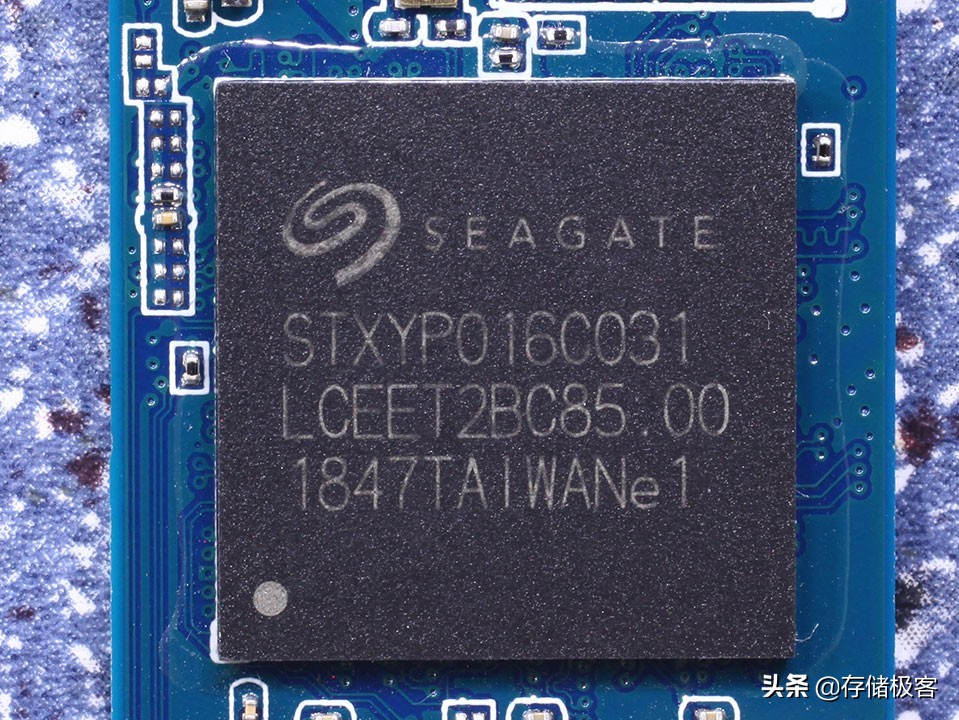 如何辨别固态硬盘的主控芯片,固态硬盘主控型号检测