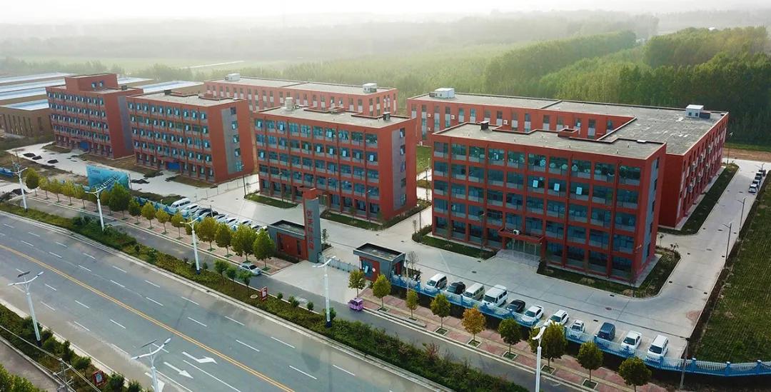 「勇攀高峰,志存高远」优沃集团优秀团队——营销一中心