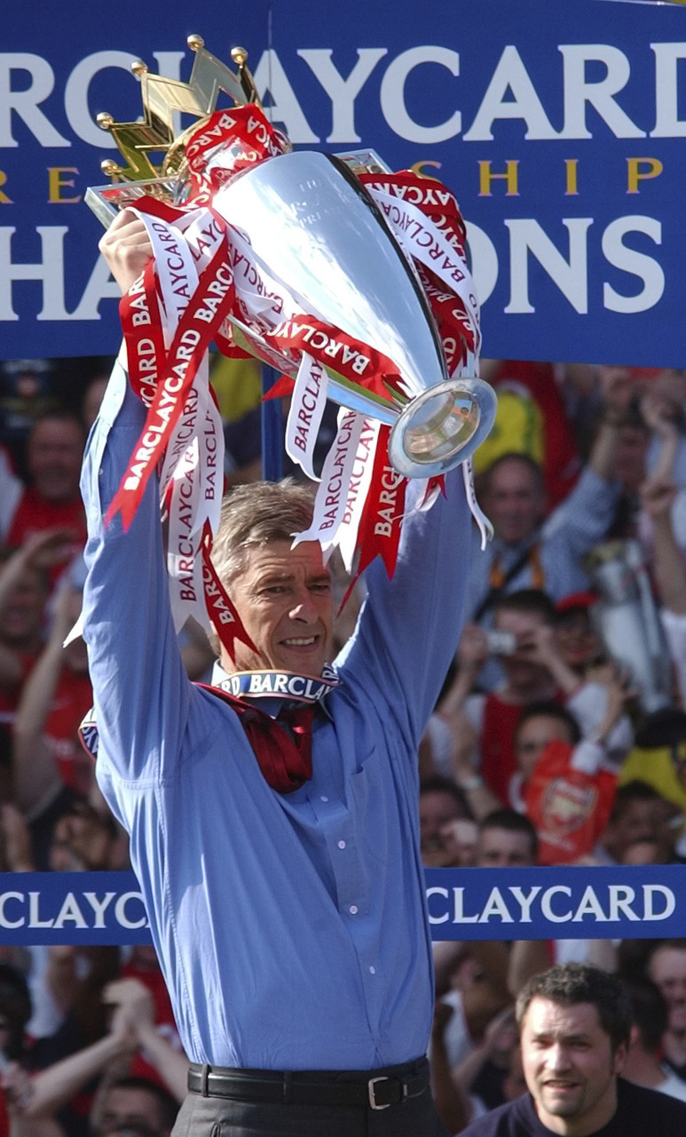 闃垮皵濉炵撼娓╂牸,闃垮皵濉炵撼娓╂牸瀹屾暣瑙嗛