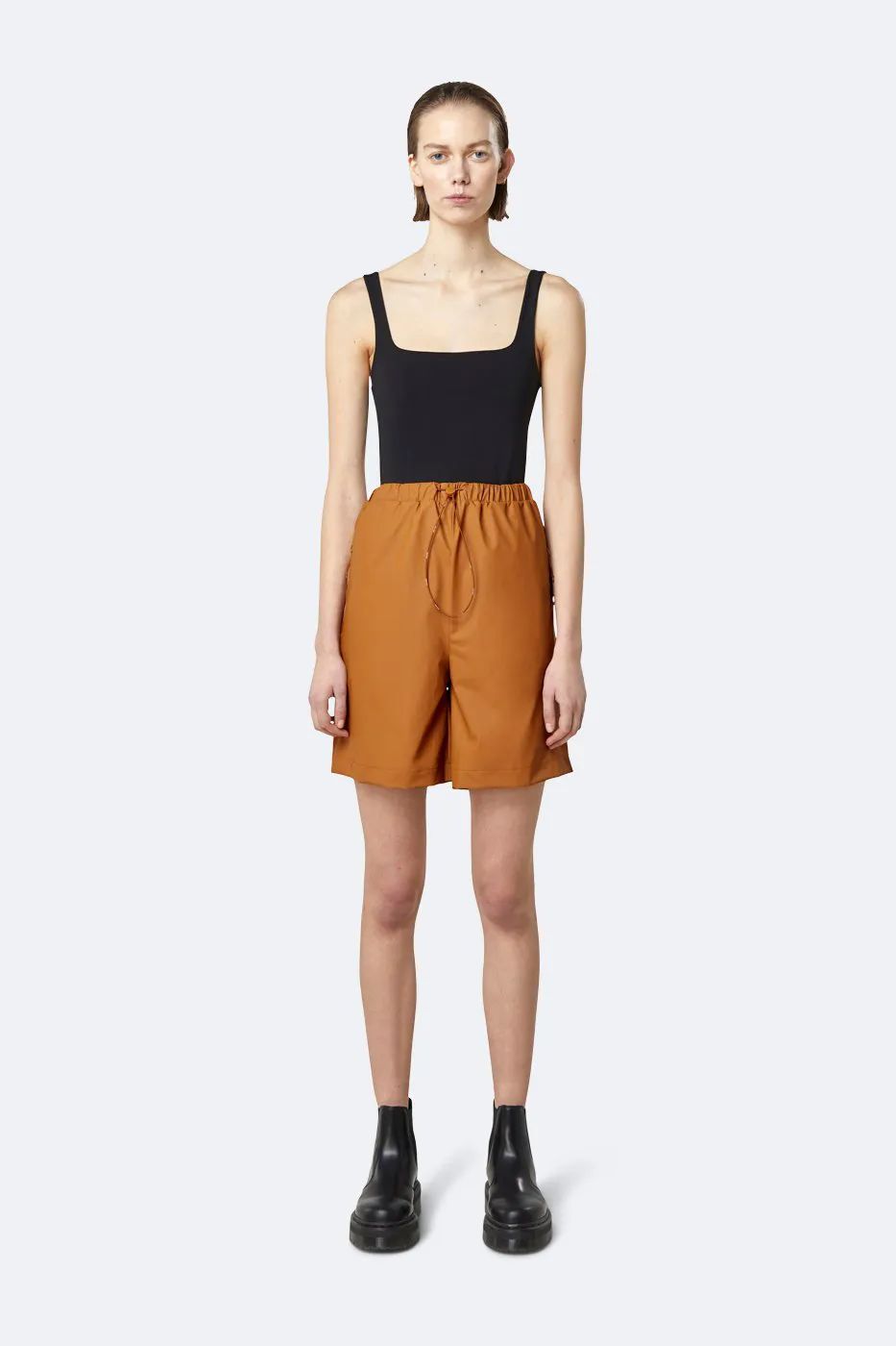 短裤穿了都很闷热,短裤夏天穿太热