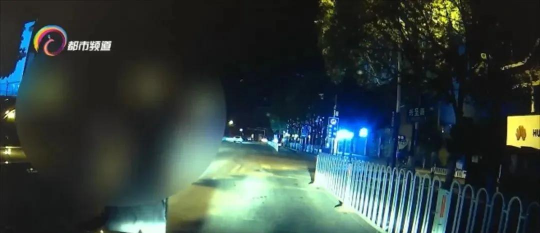 “你喝酒了，私了还是公了？”专挑酒驾司机“碰瓷”，有人被敲诈了一万