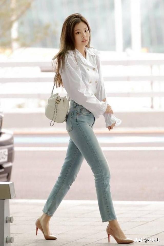 沈梦辰和吴昕撞衫,沈梦辰穿搭最新香奈儿