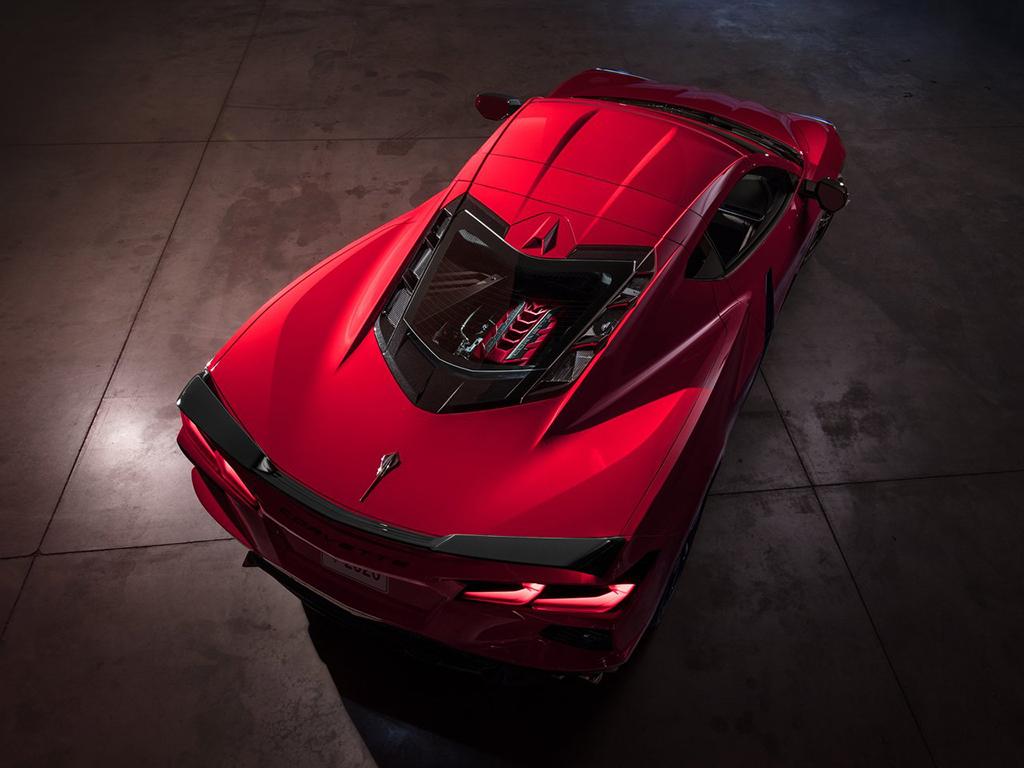 这次它真的成为了超跑，是革命也是重生，苑叔聊全新科尔维特