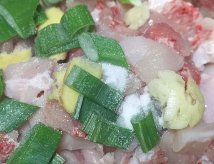 干锅兔是怎么做的,干锅兔怎么做好吃